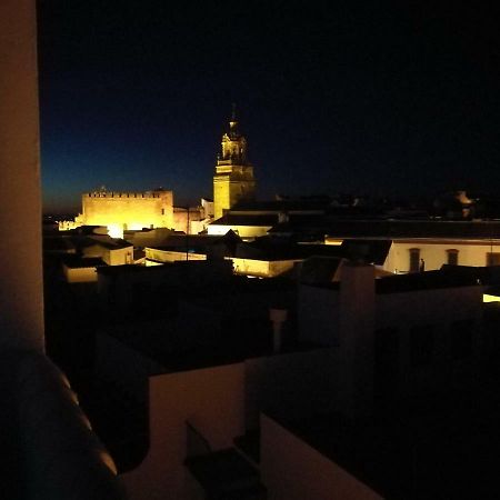 Piso Con Terraza Y Vistas Espectaculares Apartment Carmona  Exterior photo