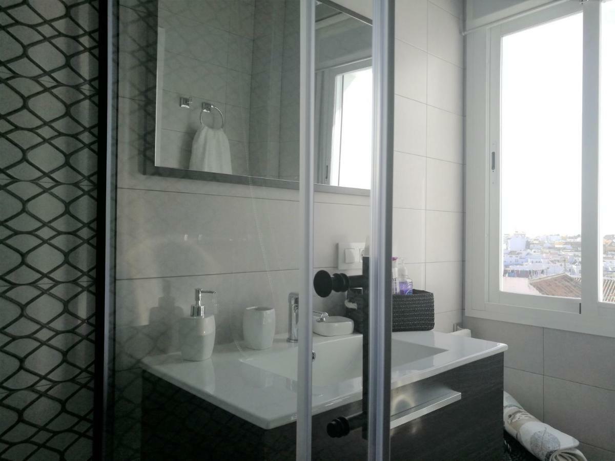 Piso Con Terraza Y Vistas Espectaculares Apartment Carmona  Exterior photo