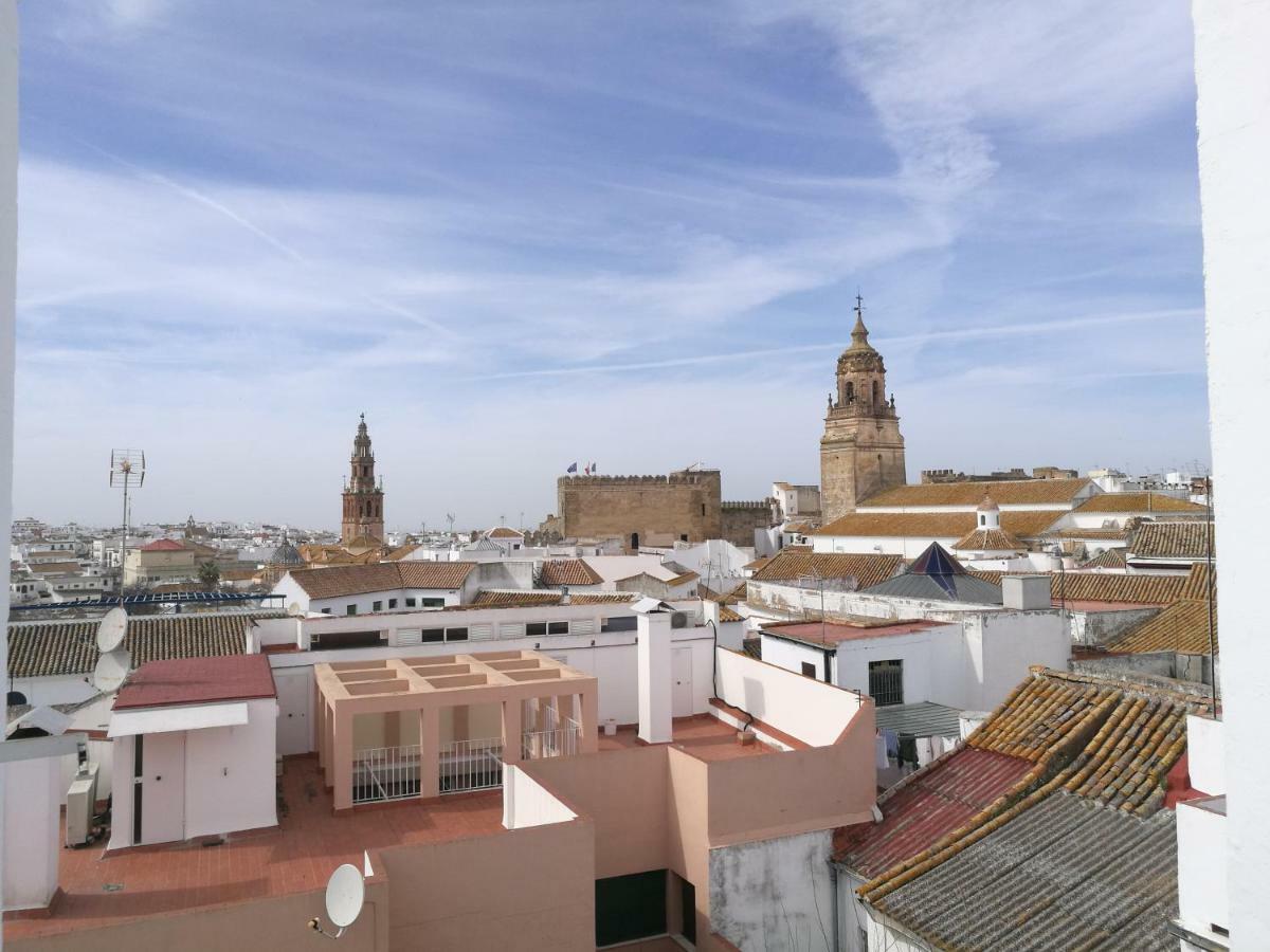 Piso Con Terraza Y Vistas Espectaculares Apartment Carmona  Exterior photo